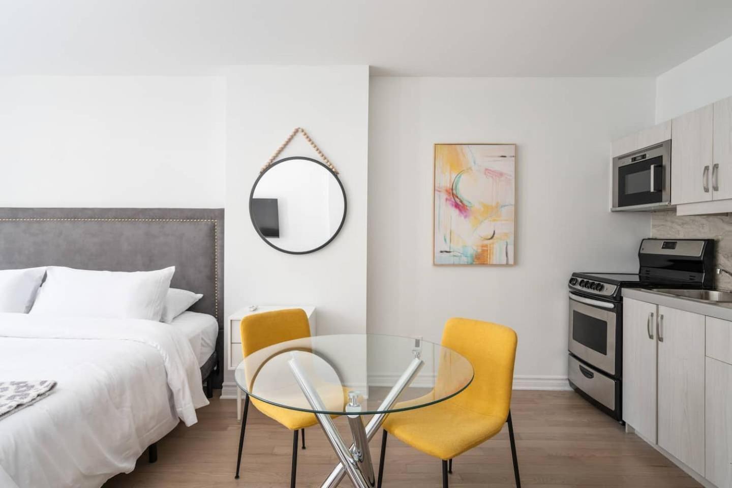 The Dru Aparthotel Montreal Bagian luar foto